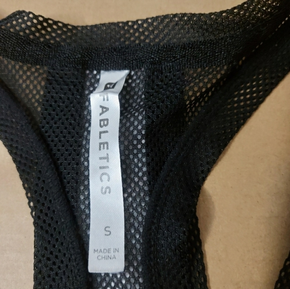Fabletics Racerback Netted Floral Tank - Picture 5 of 6